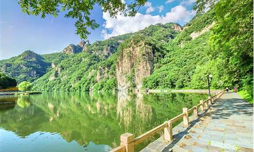 关门山大峡谷景区_关门山大峡谷景区怎么样